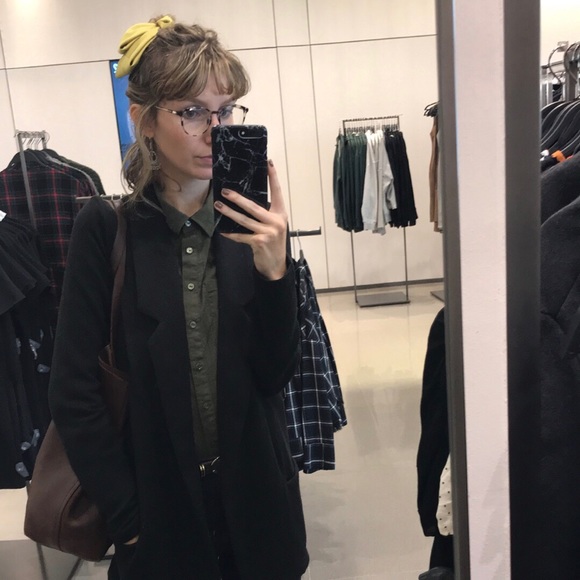 About me 💕 - Picture 4 of 4